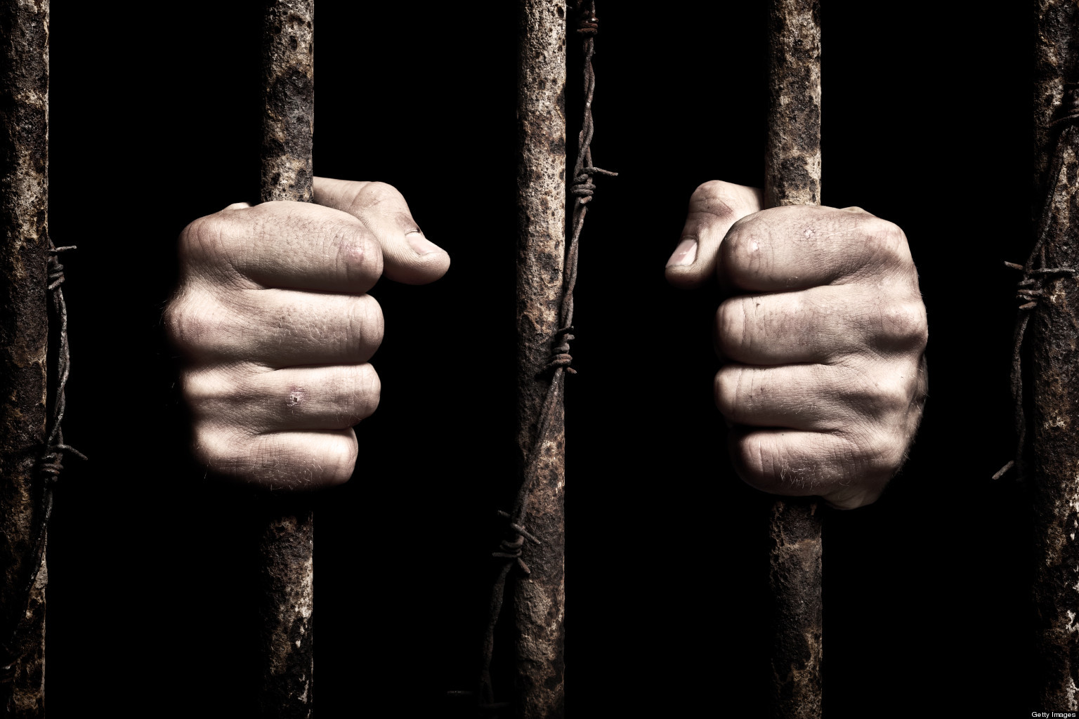 Închisorile din România sunt suprapopulate, în timp ce în alte țări se inchid din lipsa infractorilor