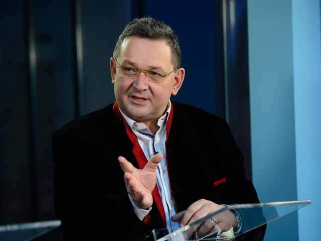 Președintele ANAT: Turiștii să contacteze agenția de voiaj și să aștepte îmbarcarea în avion