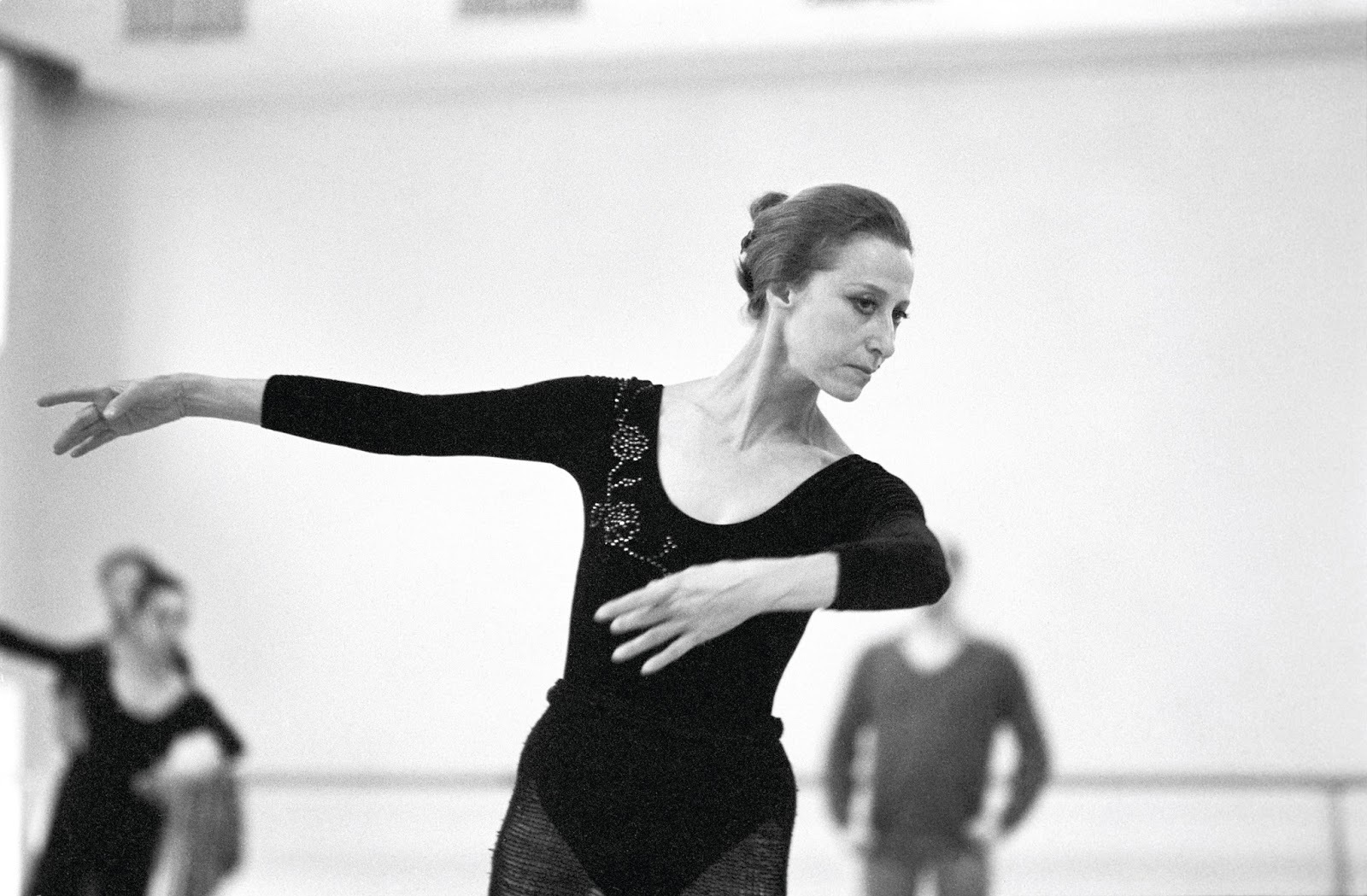 10 reguli de viață ale Mayei Plisetskaya: „Femeia nu are nevoie de diete, ci ar trebui să mănânce mai puțin”