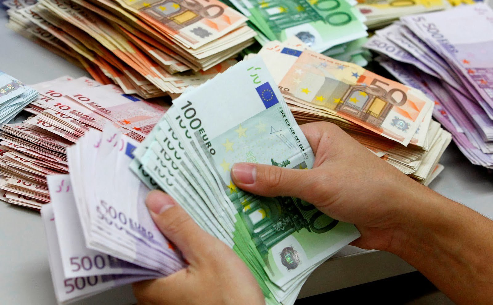 O familie din Târgu-Jiu face 140 de milioane de euro pornind de la o idee simplă