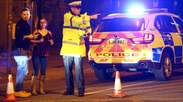 EXPLOZIE pe Arena Manchester din Londra, în timpul unui concert: Cel puțin 19 morți și 50 de răniți