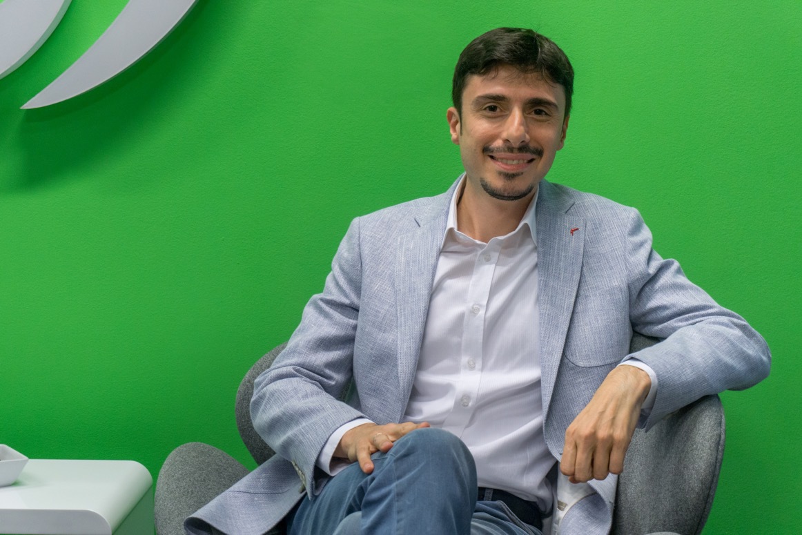 Elefant.ro are un nou director de marketing