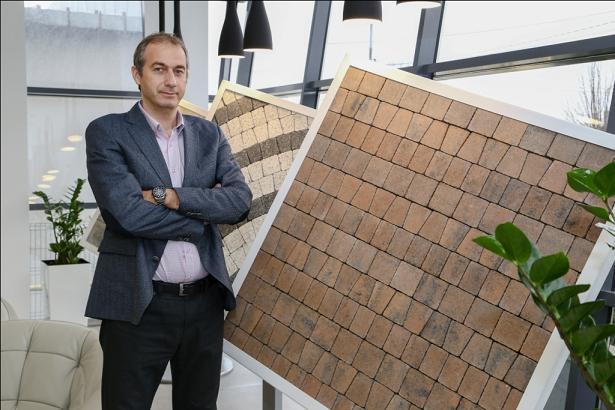 Producătorul local Symmetrica a ajuns la un business de 20 de milioane de euro