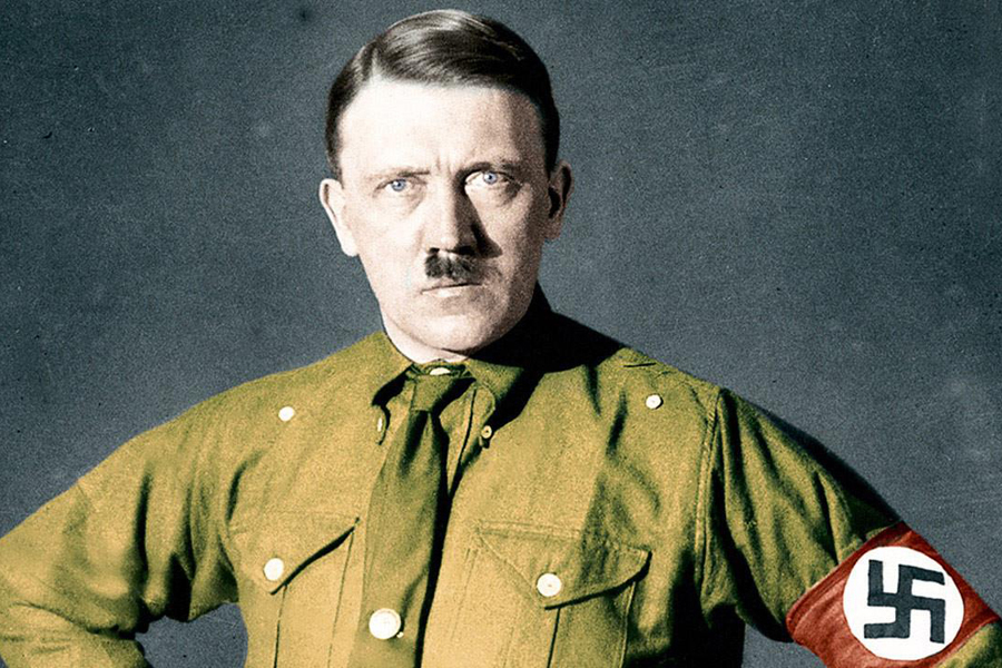 V-ați întrebat vreodată de ce Hitler a purtat acel tip de mustață