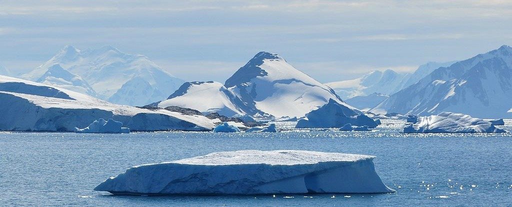 Fenomen îngrijorător în Antarctica: peste 700.000 de kilometri pătrați din calota Ross, afectați de topire