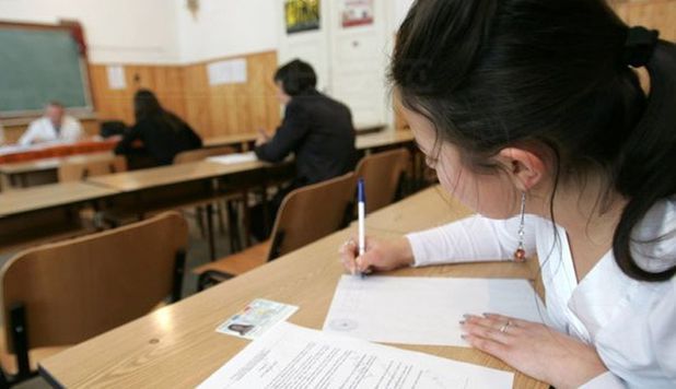 EVALUAREA NAȚIONALĂ 2017. Ce trebuiau să scrie elevii de clasa a VIII-a la proba de Limba și Literatura Română