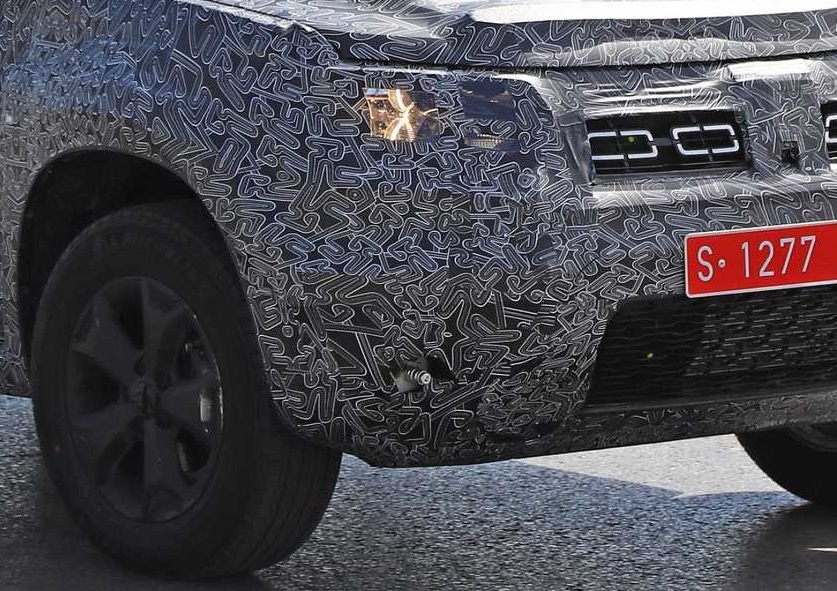 Primele poze cu noua Dacia Duster. Cum va arăta cea mai evoluată mașină românească - FOTO