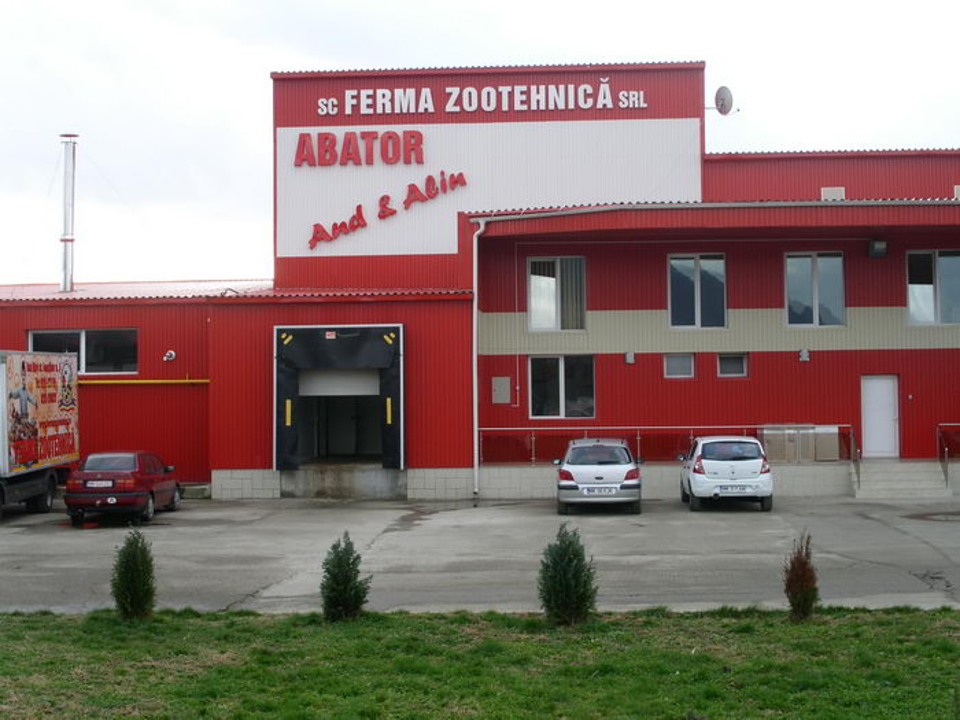 O familie din Baia Mare face 50 de milioane de euro din preparate din carne fără să treacă prin supermarketuri