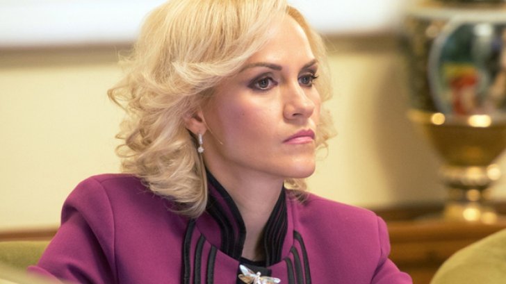 Gabriela Firea vrea să acorde câte 2.500 de lei pentru fiecare nou-născut. Vezi ce trebuie să faci pentru a primi banii