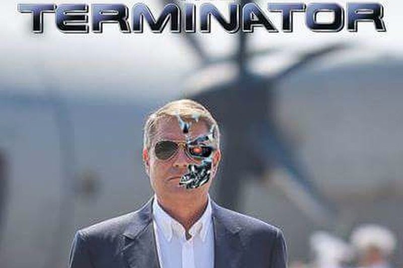 „Terminator” Iohannis. Cele mai reușite parodii după apariția președintelui la baza Kogălniceanu. GALERIE FOTO