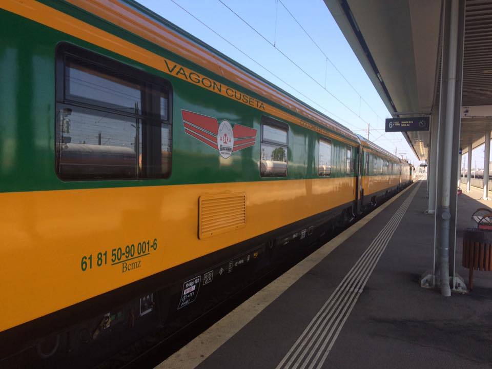 Cum arată primul tren de lux din România. "Chiar nu merită oboseala și riscul de a face 7-8 ore pe drum, cu mașina”