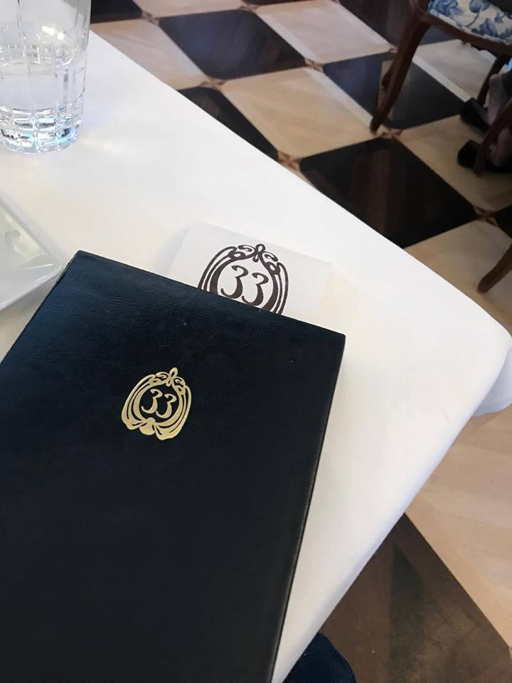 Restaurantul secret unde dacă vrei să iei masa trebuie să aștepți 14 ani - GALERIE FOTO