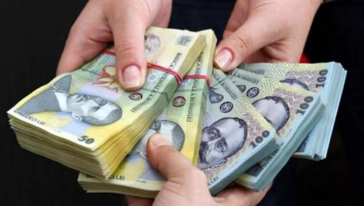 Legi pentru ei. Comisia Juridică: Banii obținuți ilegal de partide ar urma să nu se mai confiște