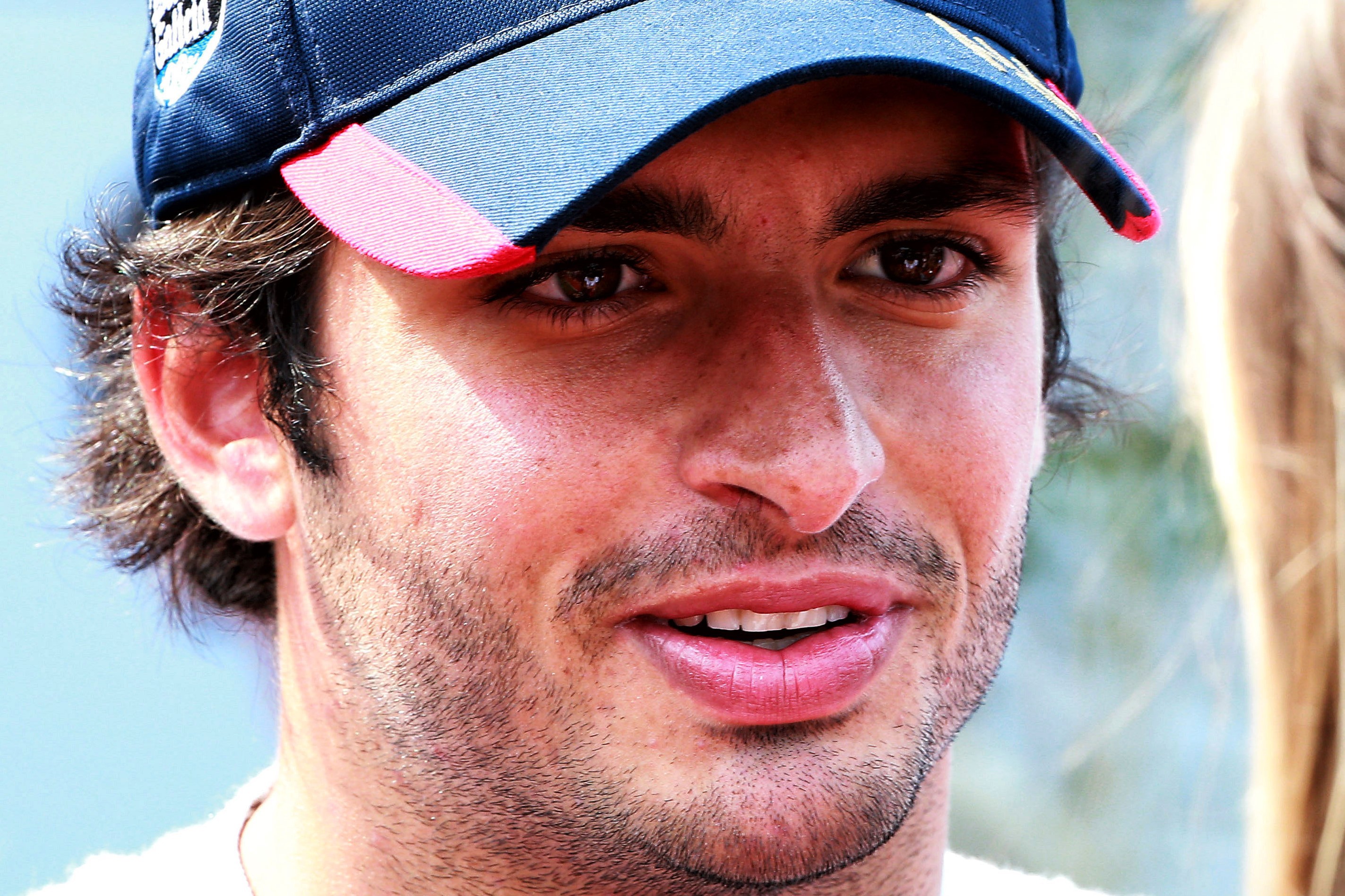 Carlos Sainz se alătură Renault Sport Formula One Team pentru sezonul 2018