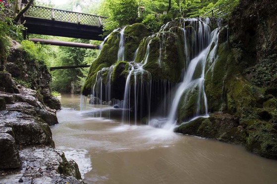 Cum arată CASCADA Bigăr după ce a fost redeschisă după o investiție masivă. A fost declarată cea mai FRUMOASĂ din lume - FOTO