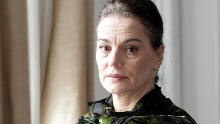 Maia Morgenstern recunoaște că viața sa nu a fost doar lapte și miere." Mâncăm pâine cu margarină și Vegeta și citeam despre friptură si vânat și sos și multe alte bunătăți"