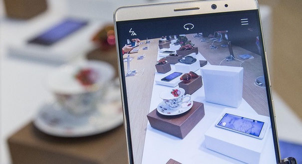 Huawei a depășit Apple în topul mondial al vânzărilor de smartphone-uri. Care sunt cel mai bine vândute modele din lume