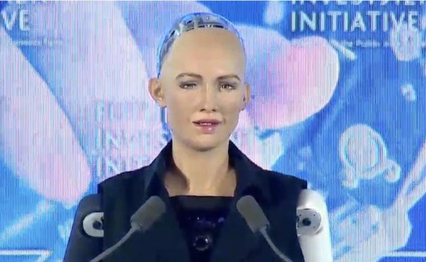 Arabia Saudită a oferit cetățenie unui robot feminin, în timp ce restricționează drepturile femeilor