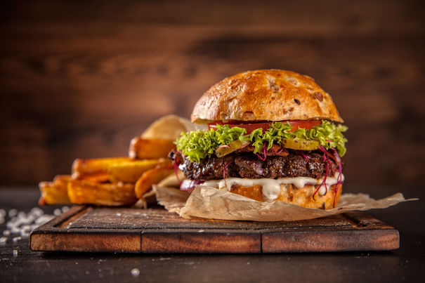 Mai NOCIV decât hamburgerii de la McDonald's! Cel mai POPULAR sos de paste are efecte DEVASTATOARE pentru sănătate