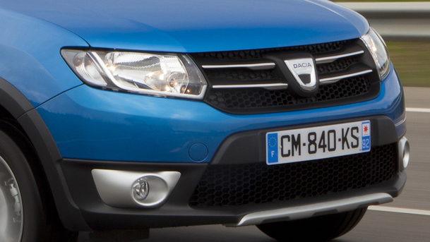 De ce urăsc românii Dacia?