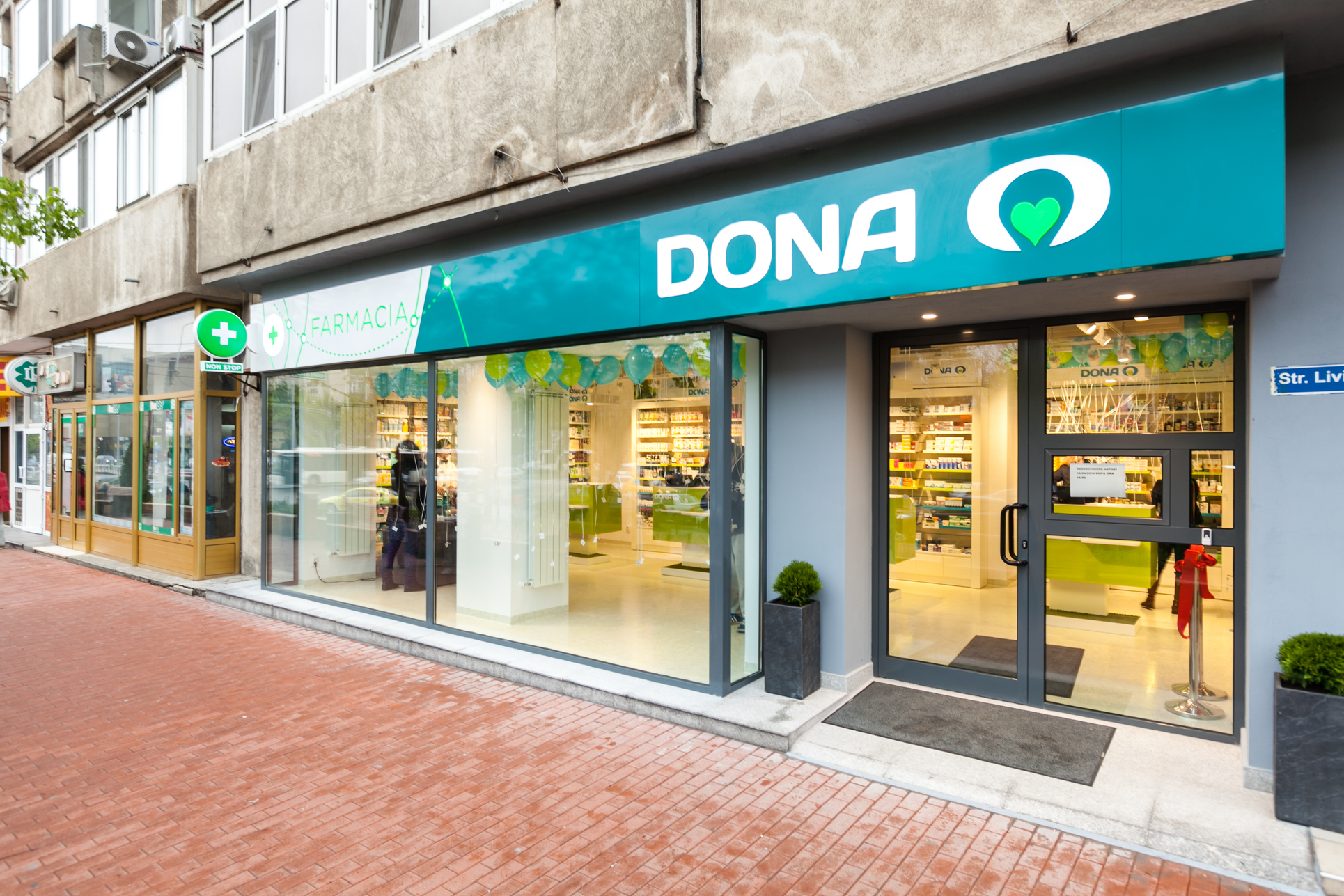 Rețeaua de Farmacii DONA aniversează 25 de ani de prezență pe piața de retail farmaceutic
