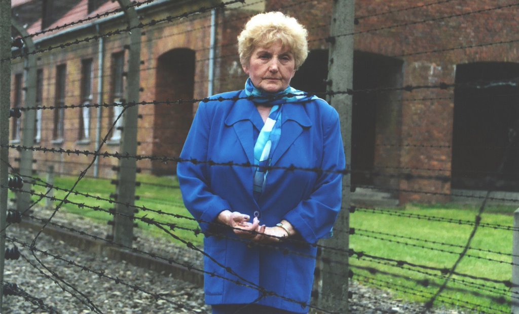 Amintirile cutremurătoare din infernul de la AUSCHWITZ ale unei FEMEI din ROMÂNIA ce a fost supusă experimentelor vestitului nazist Mengele