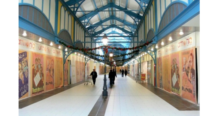 Un mall din România a fost vândut chinezilor și se transformă în fabrică