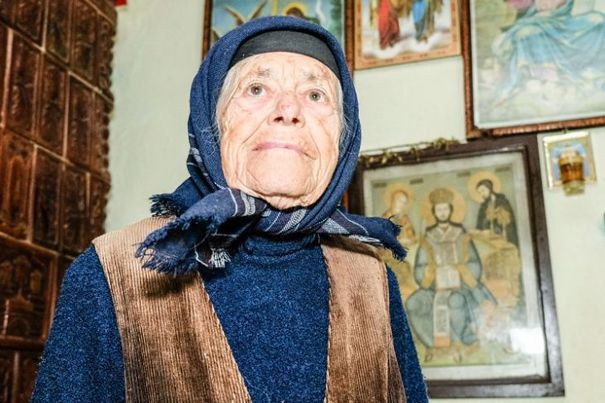 AȘA CONSTRUIM CATEDRALE? O bătrână din Teleorman a donat peste 10.000 de lei pentru Catedrala Neamului, din pensia ei de 500 de lei