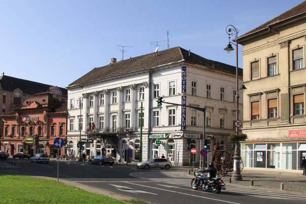 Cel mai vechi hotel din Arad, în care au concertat Franz Liszt și Johann Strauss, a fost vândut