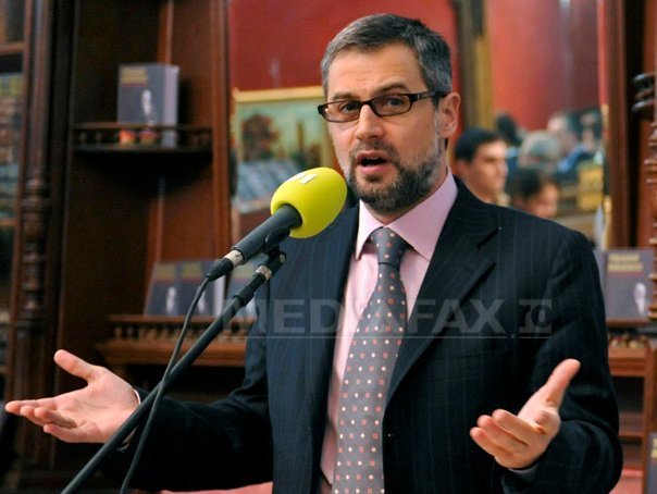 Nașul TV a rămas fără "Naș" – Radu Moraru destituit din toate funcțiile deținute la postul TV