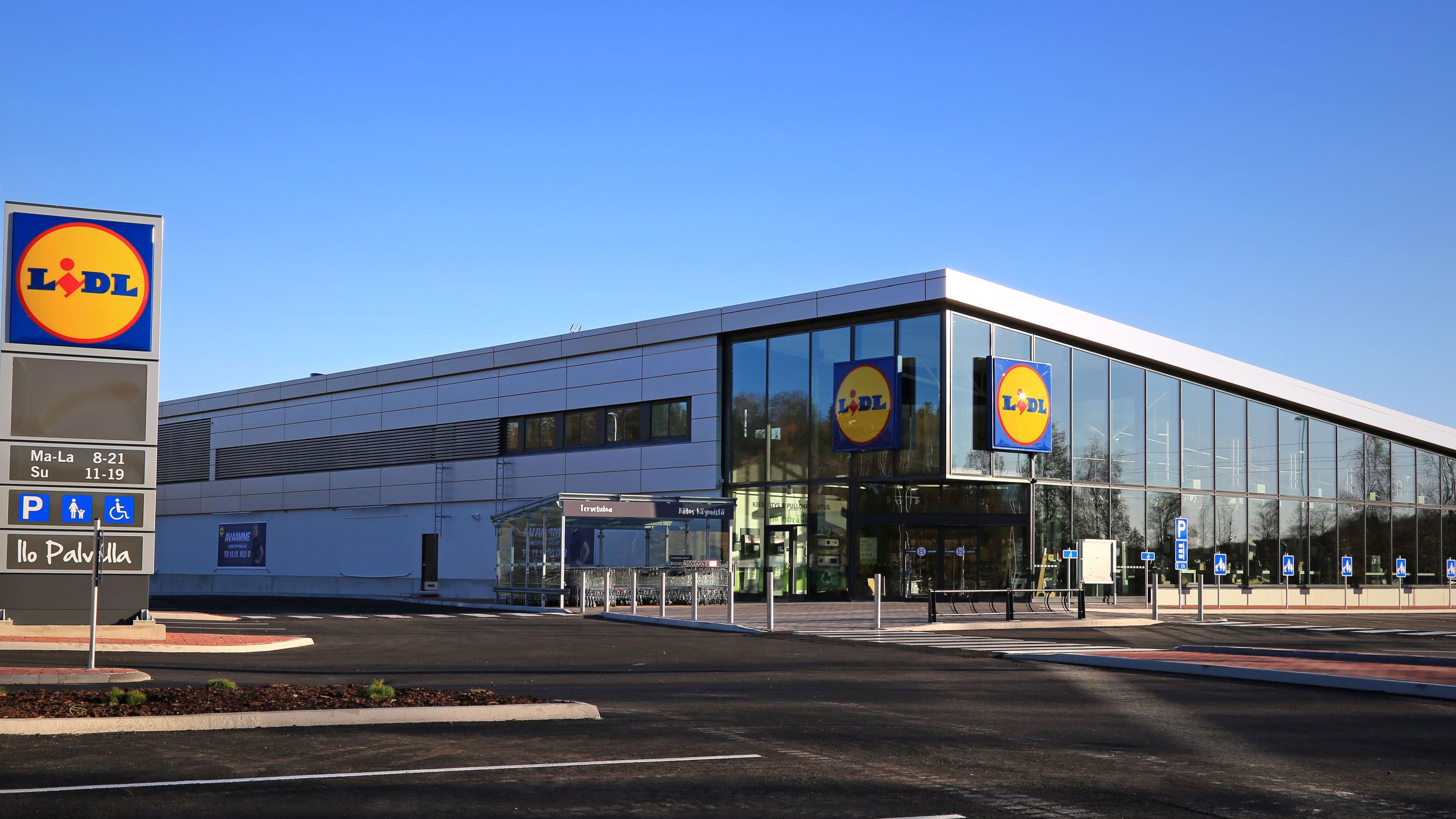 Noi dezvăluiri din culise: De unde vin produsele de la Lidl?