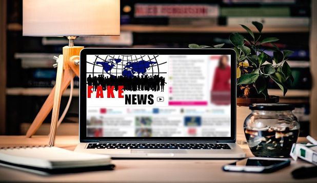 Șaptezeci și cinci de publicații iau atitudine împotriva fenomenului ''știrilor false''