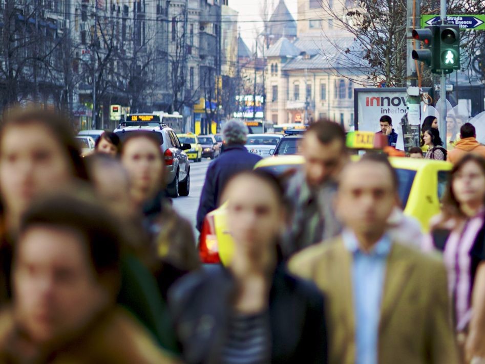 7 din 10 români cred că multinaționalele contribuie semnificativ la dezvoltarea economiei locale
