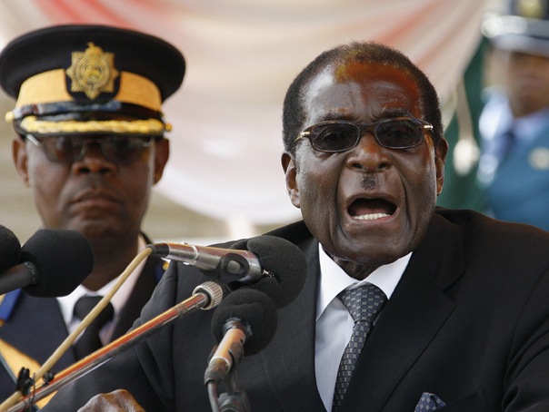 Dictatorul Robert Mugabe, în arest la domiciliu. Armata a preluat puterea în Zimbabwe