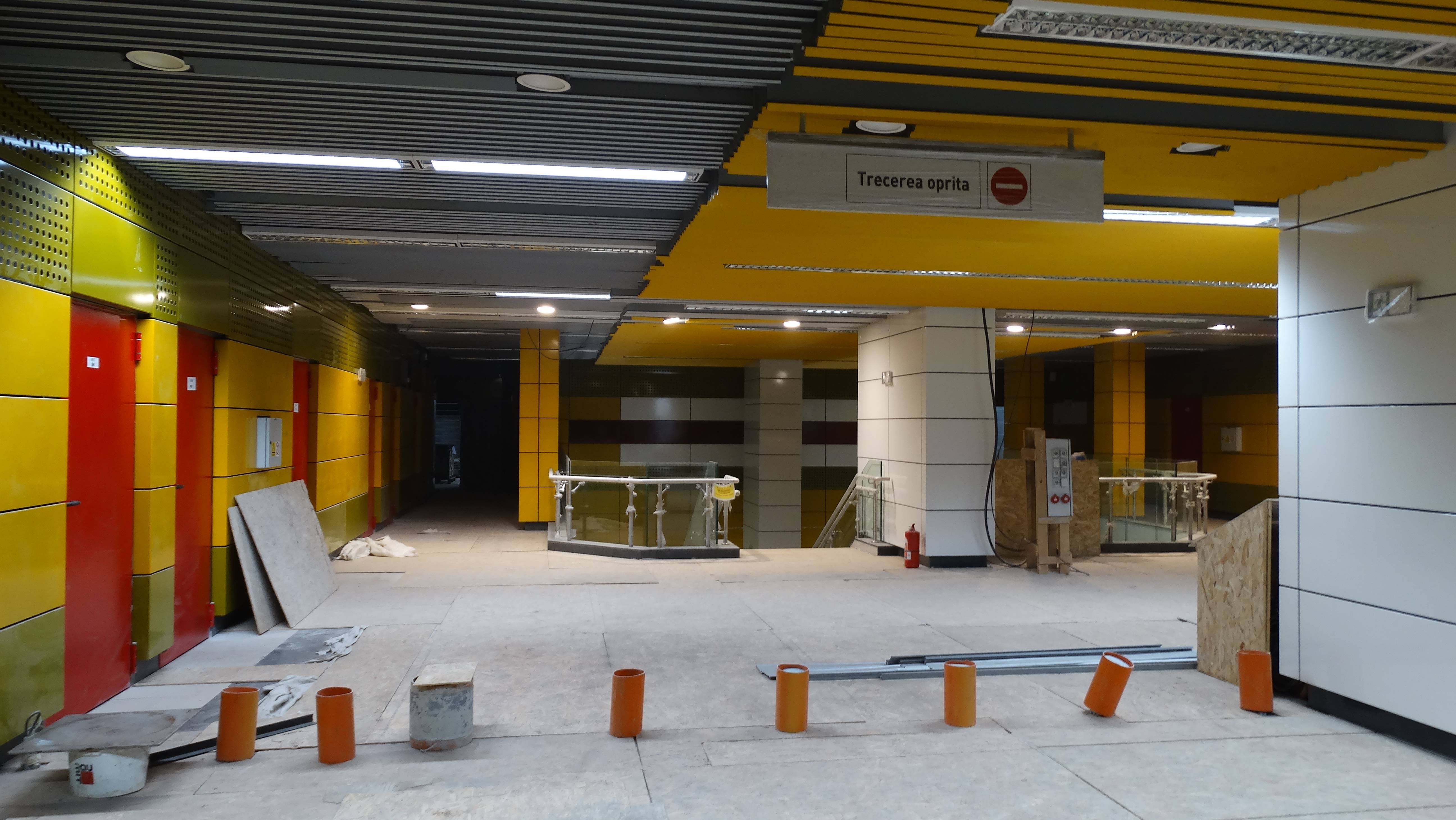 Cum arată stațiile de metrou de pe magistrala 5 - GALERIE FOTO