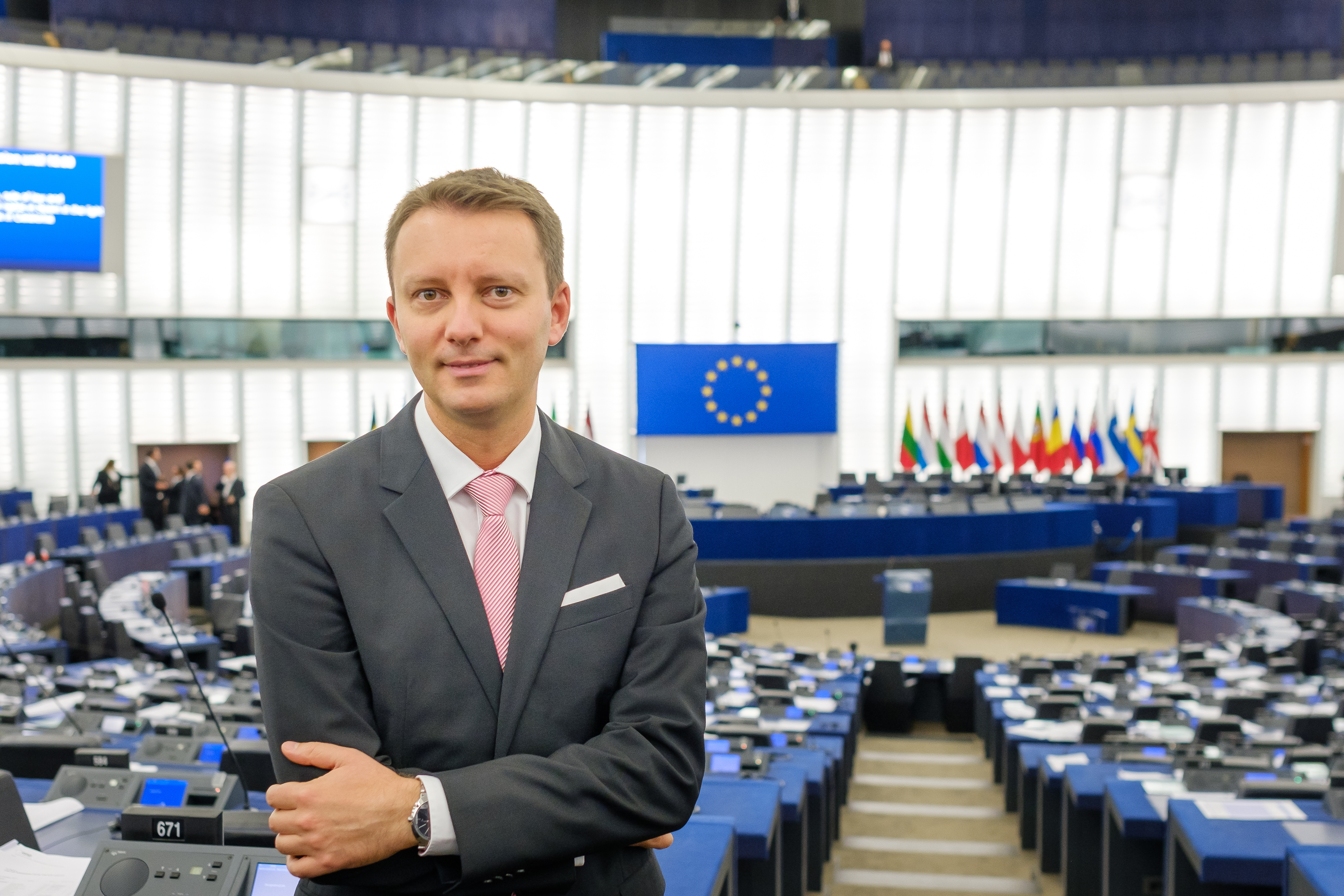 Atac DUR de la Bruxelles: PSD - ALDE joacă alba-neagra cu bugetul României