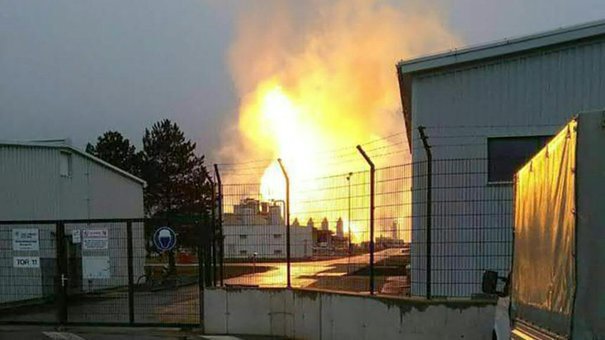 Explozie majoră la un terminal de gaze naturale în apropiere de Viena: Cel puțin un mort și 18 răniți
