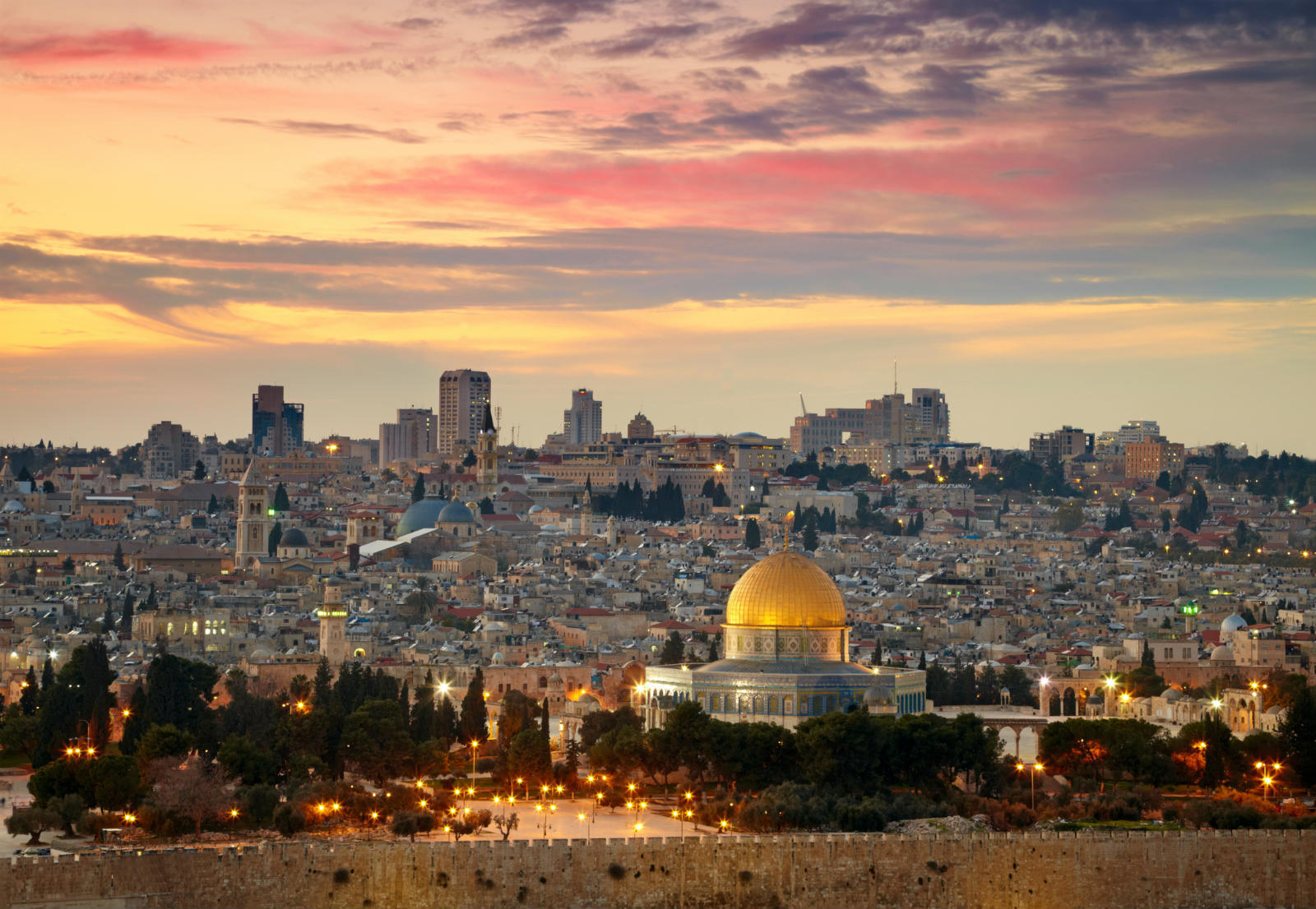 CAPCANA întinsă de TRUMP pentru ISRAEL. Ce urmărește de fapt președintele SUA după ce a mutat "din pix" CAPITALA statului