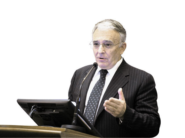 "Cadou" de început de an de la BNR pentru guvernul Tudose: BNR a majorat dobânda de politică monetară de la 1,75% la 2%. Ce se va întâmpla cu ratele românilor?