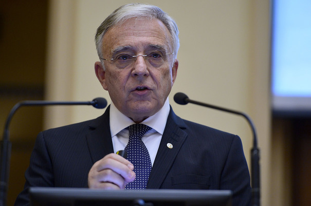 Este oficial, Robor nu mai scade. Banca centrală se luptă cu inflația