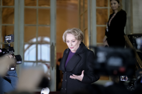Premierul Dăncilă, după ce i-a comparat pe cei care critică îndepărtarea României de valorile europene cu autiștii: Nu am dorit să aduc jigniri persoanelor cu tulburări din spectrul autismul