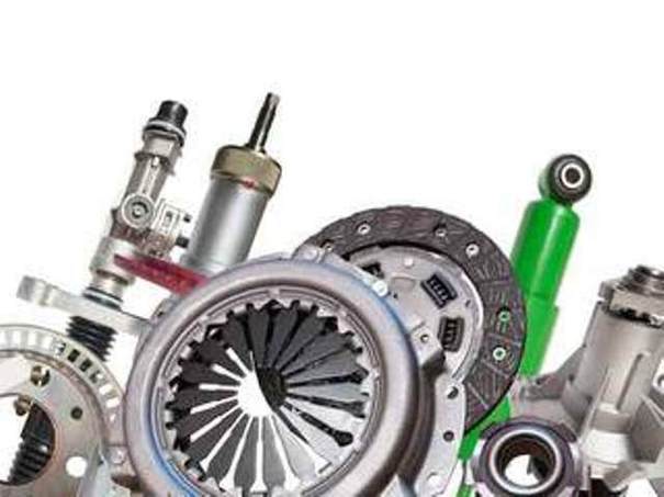 Sute de oameni rămân fără locuri de muncă. Prima fabrică din domeniul componentelor auto care se închide în România
