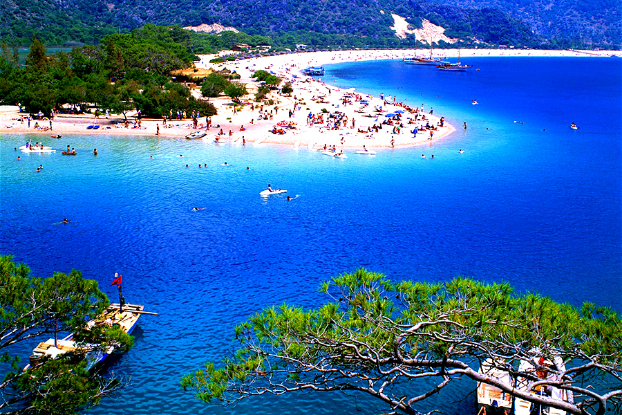 Oludeniz, cea mai frumoasă lagună albastră de pe Pământ - GALERIE FOTO