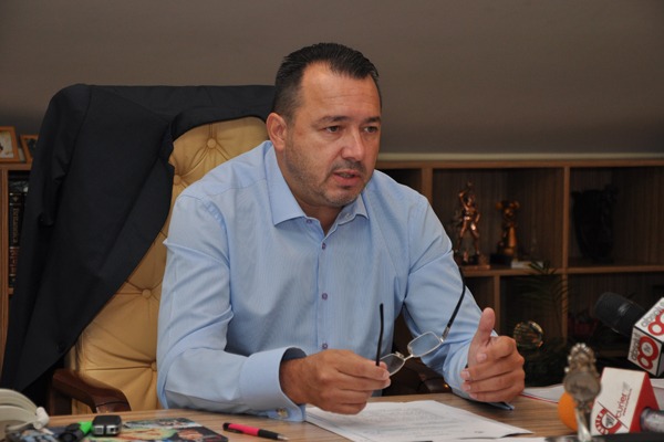 Rădulescu, revoltat de creșterea numărului de femei la șefia PSD: Foarte simplu și foarte șmecherește. Eu iubesc femeile,dar chiar așa...