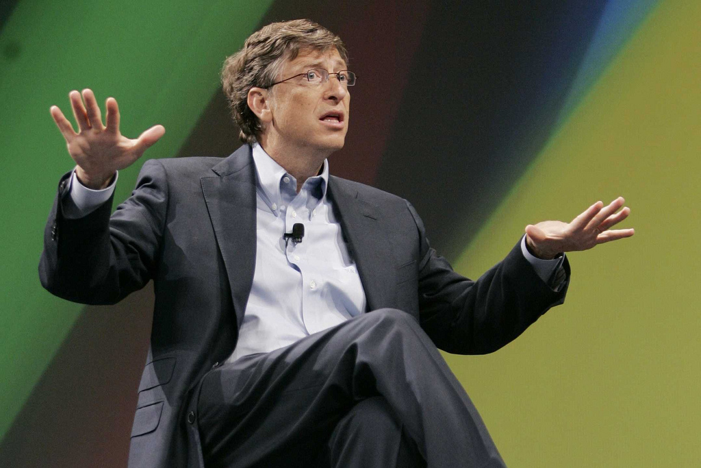 Ce ar face Iohannis dacă Bill Gates i-ar da toți banii lui ca să salveze educația din România