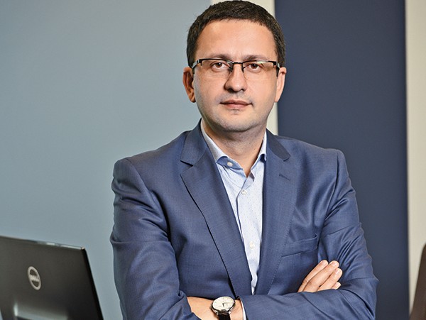 Studiu de caz: Crește consumul, închidem magazinele