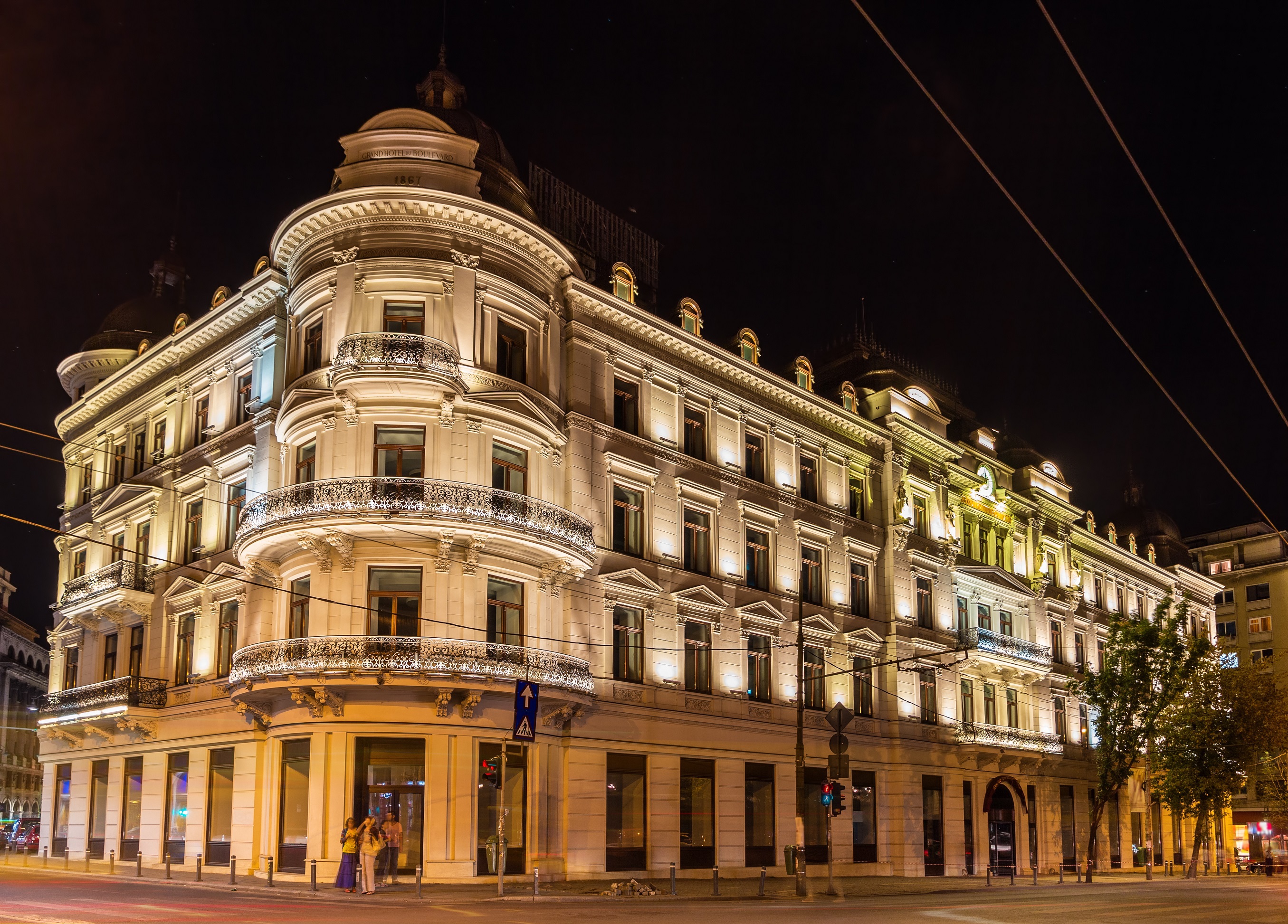 Un  nou hotel se va deschide în București. Cine sunt investitorii