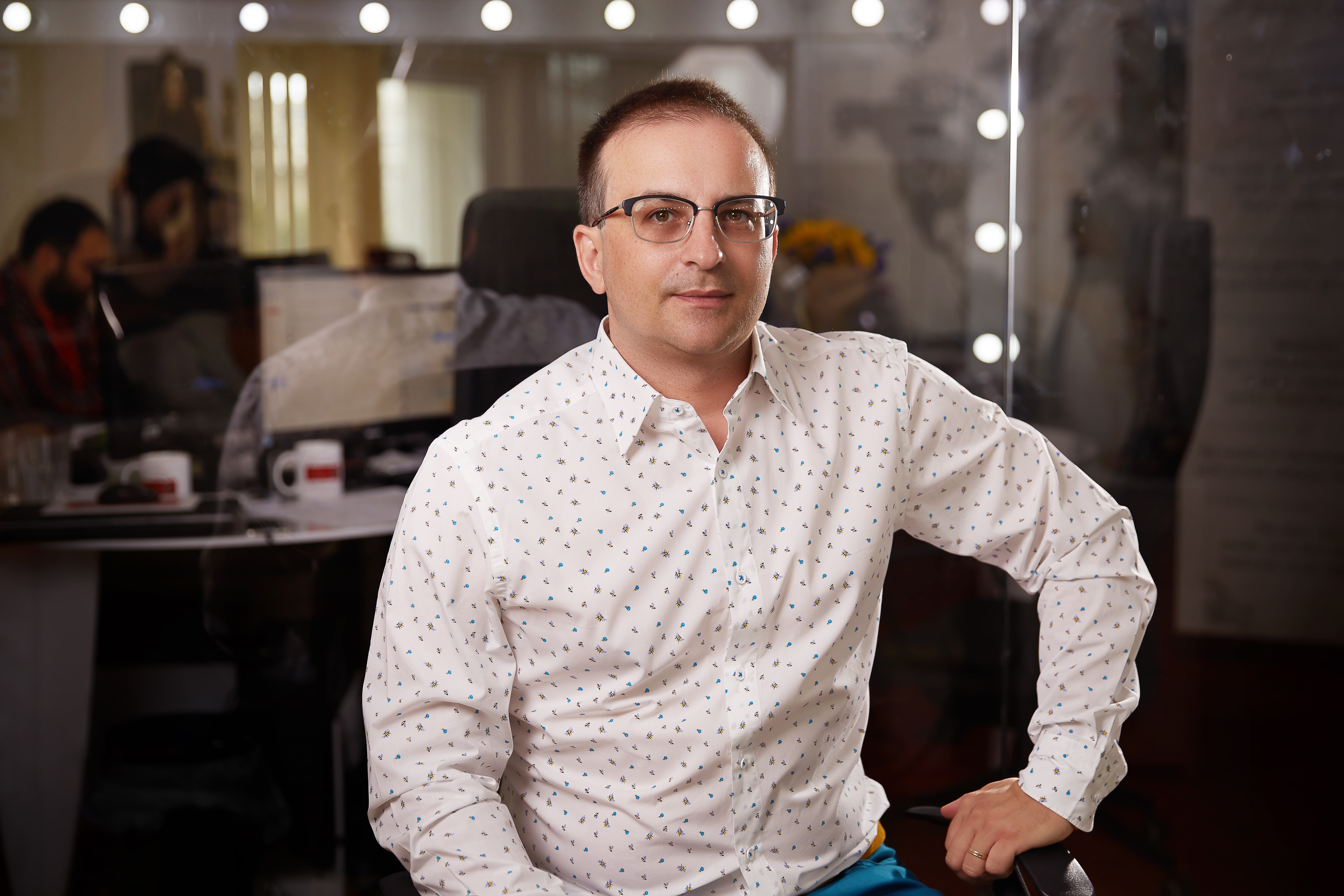 SMART BUSINESS: Ce se ascunde în culisele uneia dintre cele mai controversate afaceri din România