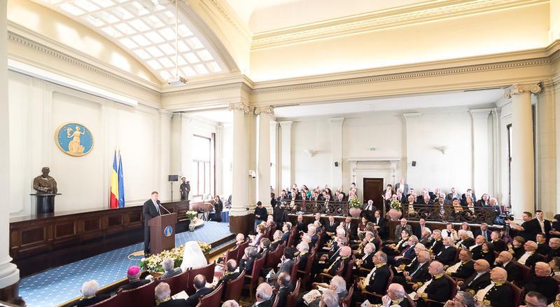 Academicianul Ioan-Aurel Pop este noul președinte al Academiei Române