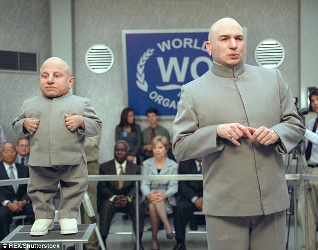 A murit actorul Verne Troyer, cunoscut din filmele Austin Powers